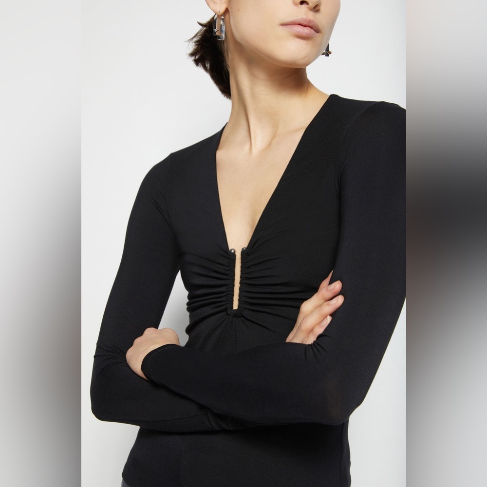 NWT Jonathan Simkhai Madelaine U Neck Top with Hardware. Black. Size Large